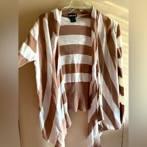 Light weight cardigan with hoodie